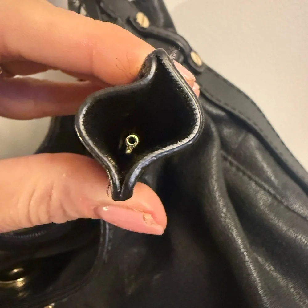 Michael Kors Black Leather Hobo Shoulder Bag | Gold Hardware | MK Logo